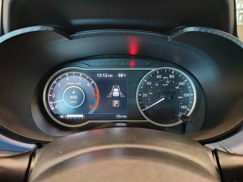 New 2025 Nissan Versa SV w/ Trunk Package image 19