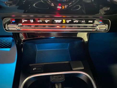 Used 2023 Mercedes-Benz CLA 250 4MATIC image 13