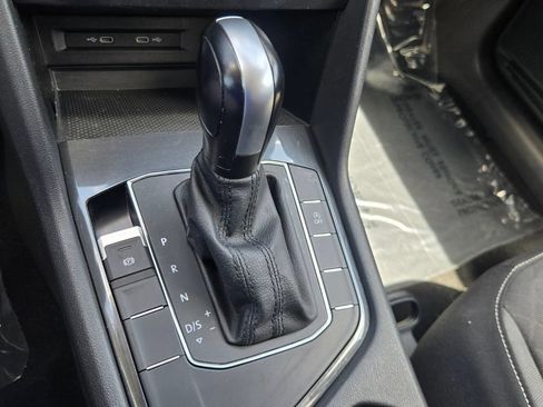 Certified 2021 Volkswagen Tiguan S FWD image 19