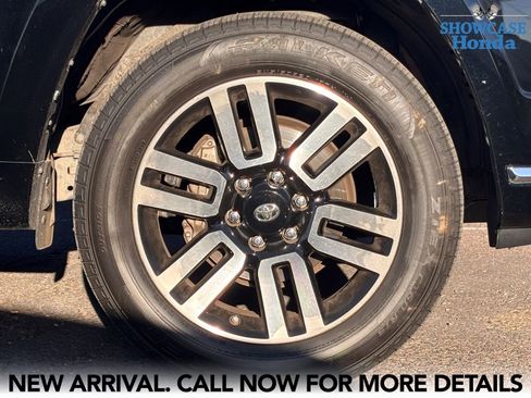 Used 2019 Toyota 4Runner Limited AWD/4WD image 8