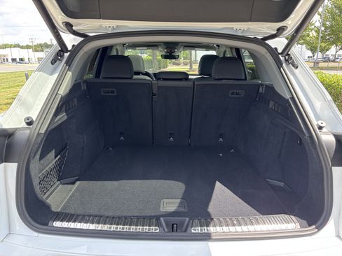 Certified 2025 Audi Q5 Premium AWD/4WD image 34