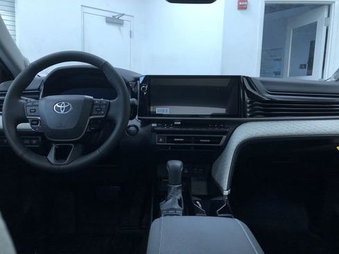 New 2026 Toyota Camry XLE image 17