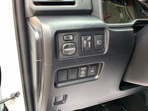 Used 2023 Toyota 4Runner 40th Anniversary SE AWD/4WD image 15