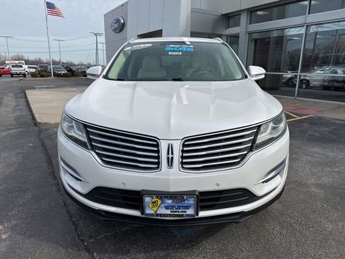 Used 2016 Lincoln MKC Reserve image 2