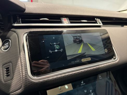 Used 2021 Land Rover Range Rover Velar S image 24