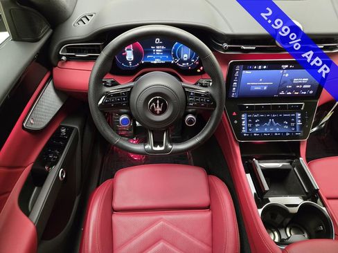 New 2025 Maserati Grecale Modena image 19