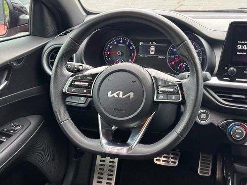 Used 2023 Kia Forte GT-Line w/ GT-Line Technology Package FWD image 12
