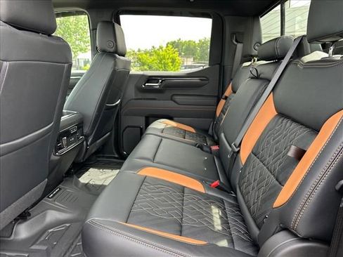 New 2026 GMC Sierra 1500 AT4 w/ Technology Package AWD/4WD image 24