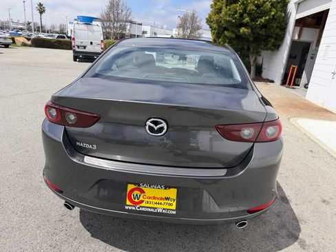 New 2026 MAZDA MAZDA3 2.5 S Sedan w/ Preferred Pkg FWD image 4
