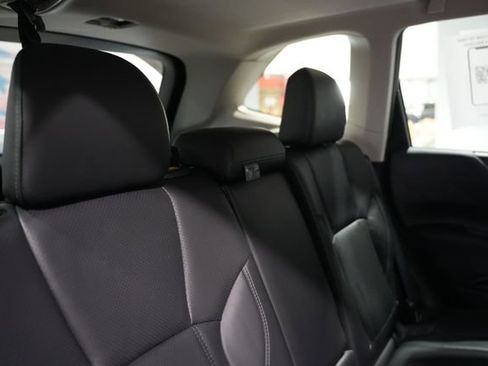 Used 2021 Subaru Forester Touring image 19