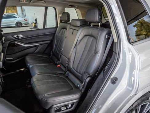 Used 2020 BMW X7 xDrive40i AWD/4WD image 42