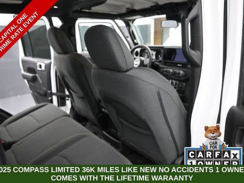 Used 2024 Jeep Wrangler Unlimited w/ Convenience Group AWD/4WD image 20