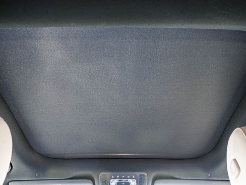 Used 2025 Mercedes-Benz GLA 250 4MATIC image 16