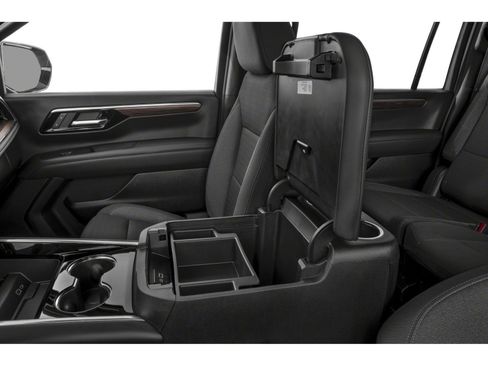 New 2026 Chevrolet Suburban LS w/ LPO, Dark Essentials Package AWD/4WD image 9