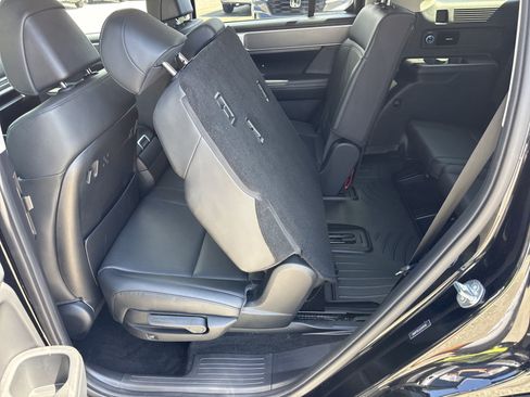 Certified 2025 Hyundai Santa Fe SEL FWD image 14