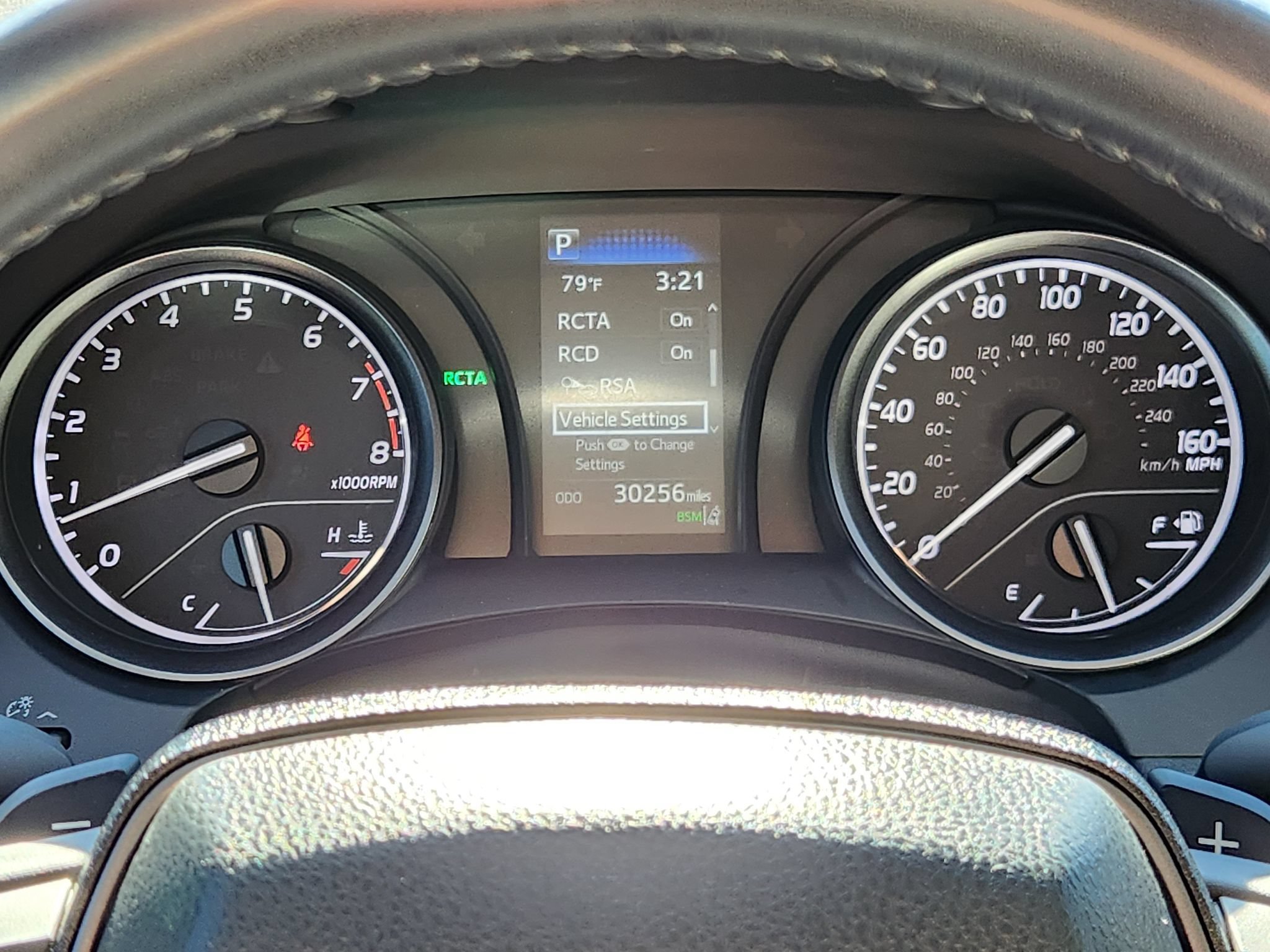 Used 2024 Toyota Camry SE w/ Cold Weather Package FWD image 19
