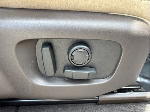 Used 2021 Land Rover Range Rover Sport SE image 46