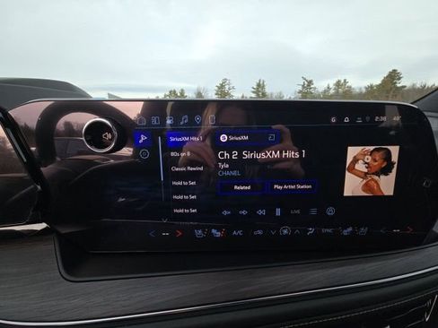 New 2026 Chevrolet Suburban Premier image 13