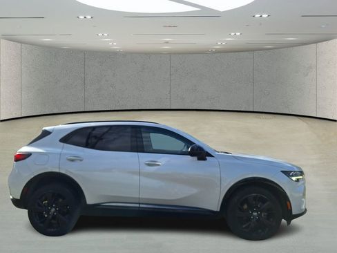 Used 2023 Buick Envision Preferred image 6