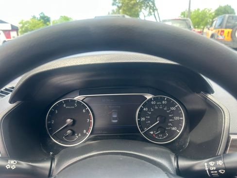 Used 2023 Nissan Altima 2.5 SV AWD/4WD image 18