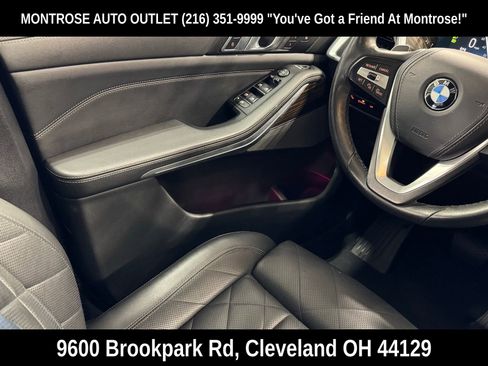 Used 2024 BMW X5 xDrive40i w/ Premium Package image 42