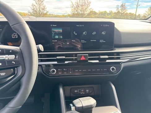 New 2026 Kia Sportage EX w/ EX Panorama Roof Package image 16