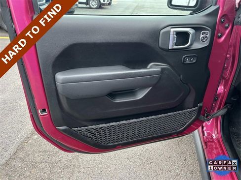 Certified 2024 Jeep Wrangler Willys image 23