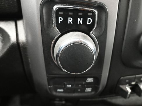 Used 2022 RAM 1500 Classic SLT w/ Protection Group AWD/4WD image 18