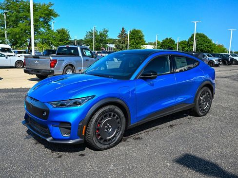 New 2025 Ford Mustang Mach-E GT w/ Interior Protection Package AWD/4WD image 9