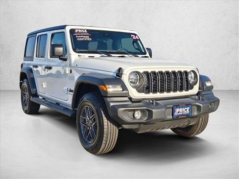 Used 2024 Jeep Wrangler Unlimited Sport AWD/4WD image 3