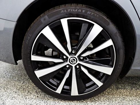 Used 2021 Nissan Altima 2.5 SR image 20