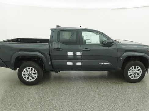 New 2026 Toyota Tacoma SR5 image 36