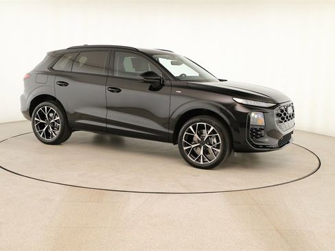 New 2026 Audi Q3 quattro 2.0T image 9