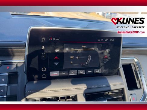 Used 2023 GMC Yukon XL AT4 image 23