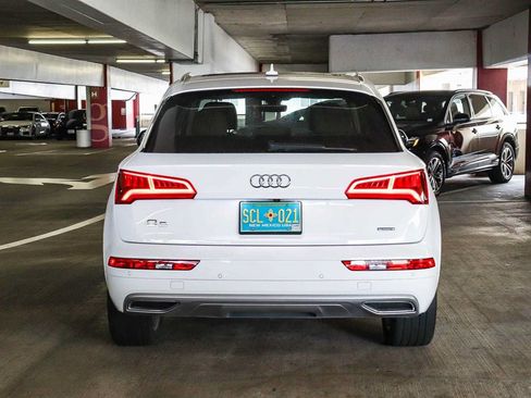 Used 2019 Audi Q5 2.0T Premium Plus w/ Premium Plus Package AWD/4WD image 3