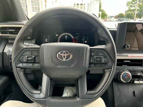 Used 2025 Toyota Tacoma SR5 image 11