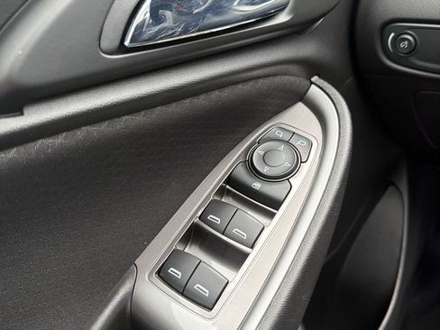 Used 2020 Chevrolet Malibu LS FWD image 16