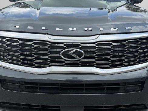 Used 2020 Kia Telluride S w/ S 8 Passenger Seating Package FWD image 44