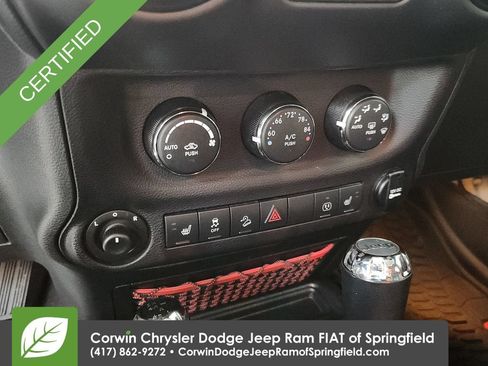 Certified 2017 Jeep Wrangler Unlimited Rubicon AWD/4WD image 25