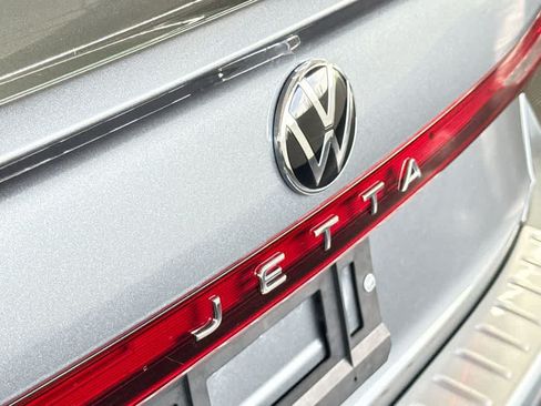 Used 2026 Volkswagen Jetta Sport FWD image 10