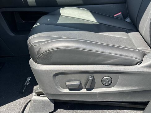 Used 2026 INFINITI QX60 Luxe w/ Cargo Package AWD/4WD image 26