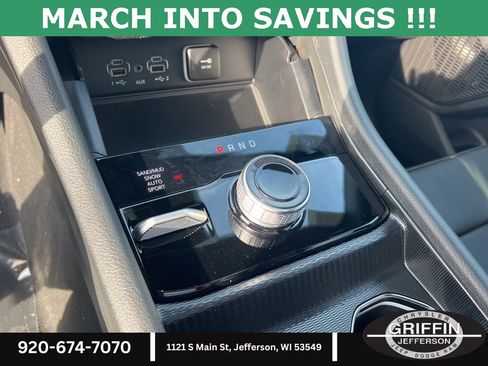 New 2025 Jeep Grand Cherokee Limited w/ Luxury Tech Group II image 21