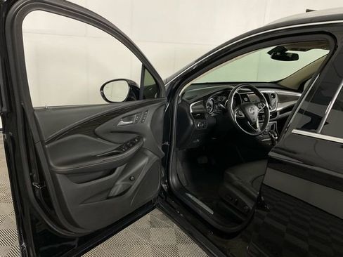 Used 2018 Buick Envision Essence image 28