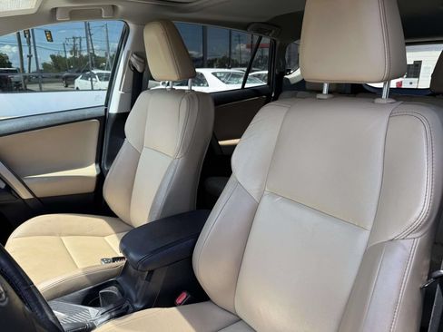 Used 2015 Toyota RAV4 Limited FWD image 12
