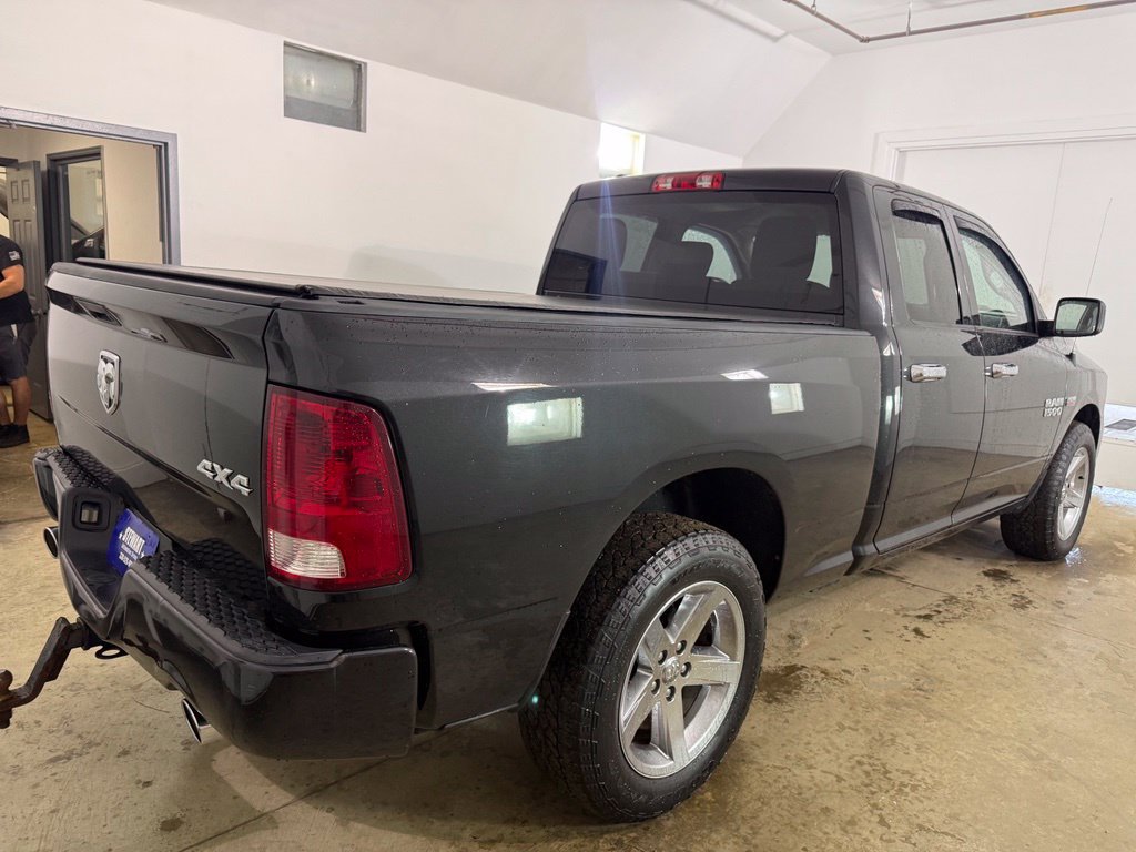 Used 2016 RAM 1500 Express AWD/4WD image 6