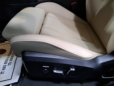 New 2026 BMW X3 xDrive30 w/ Premium Package image 30