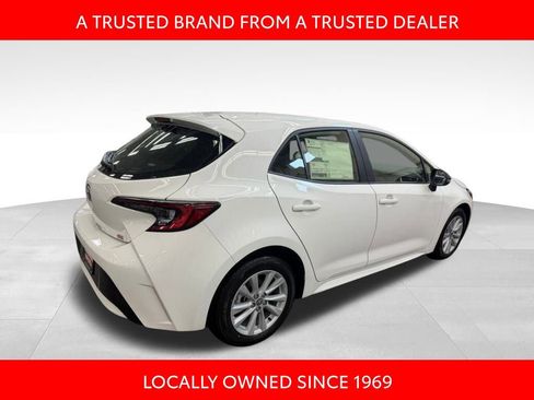 New 2026 Toyota Corolla SE image 3