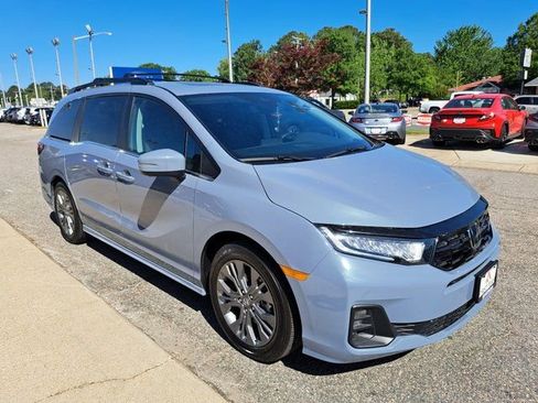 Used 2026 Honda Odyssey Touring image 8