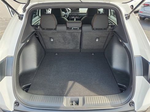 Used 2025 Honda HR-V Sport image 28