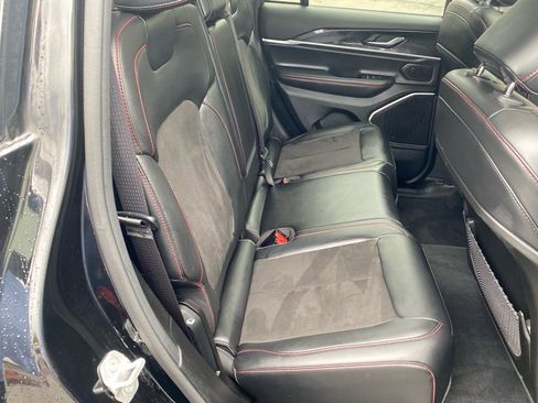 Used 2022 Jeep Grand Cherokee Trailhawk image 28